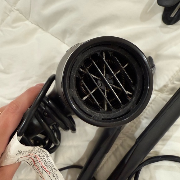 ghd Black Styling Set with Hair Dryer and Straightener and styling bag - Picture 4 of 6